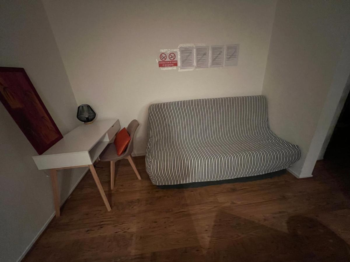 Mon Palmier Grand Appartement Parking Un-Sejour-A-Part Metz Exterior foto